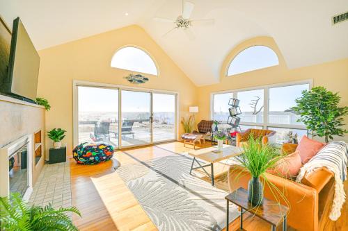 East Patchogue House | Bayfront Home in Patchogue w/Deck & Fishing Dock