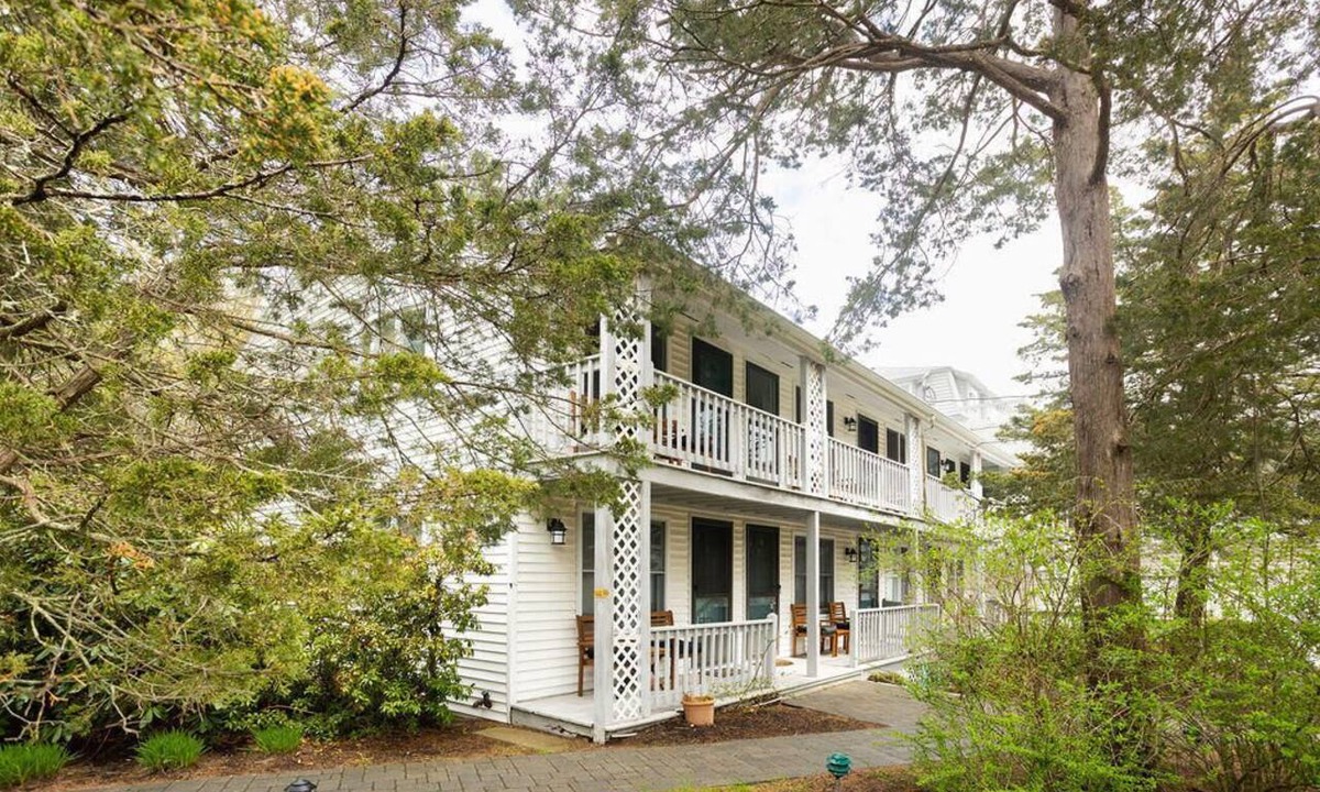 Ogunquit Condo | Cozy Nautical Getaway in Cape Neddick