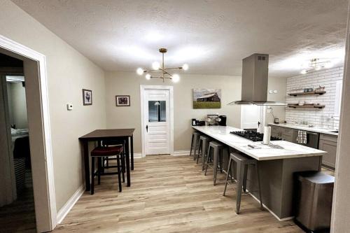 College Station House | Howdy Home
