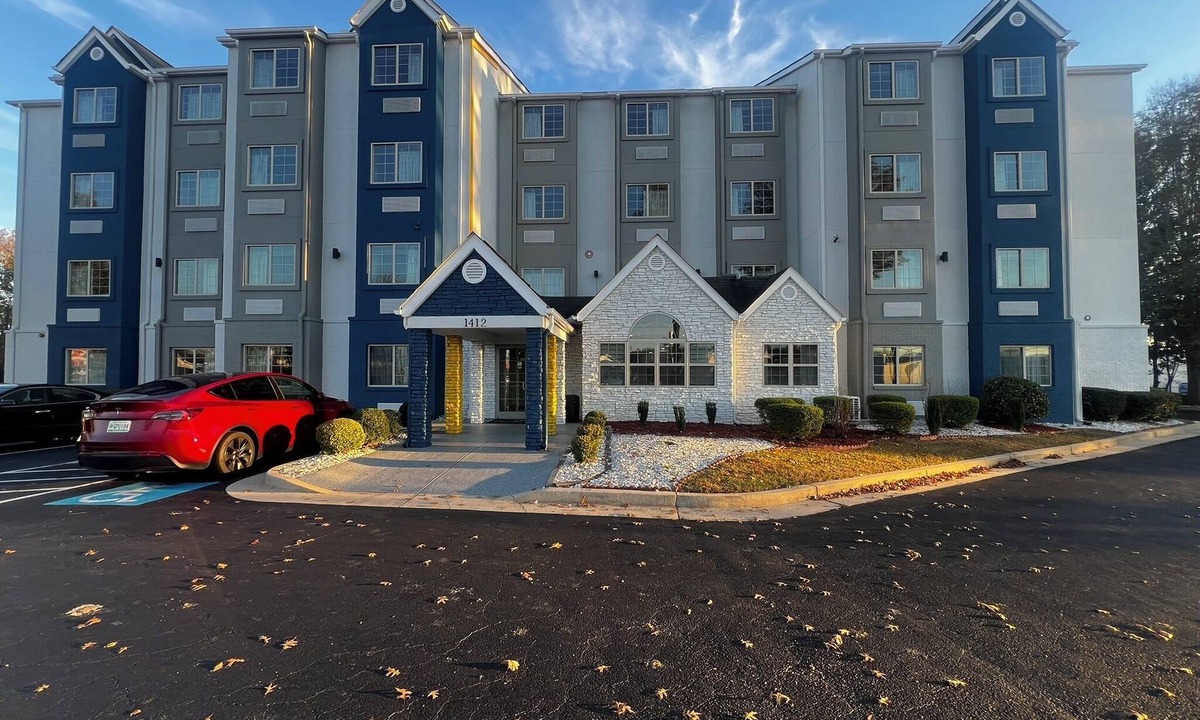 Conyers Hotel | Micro Hotel