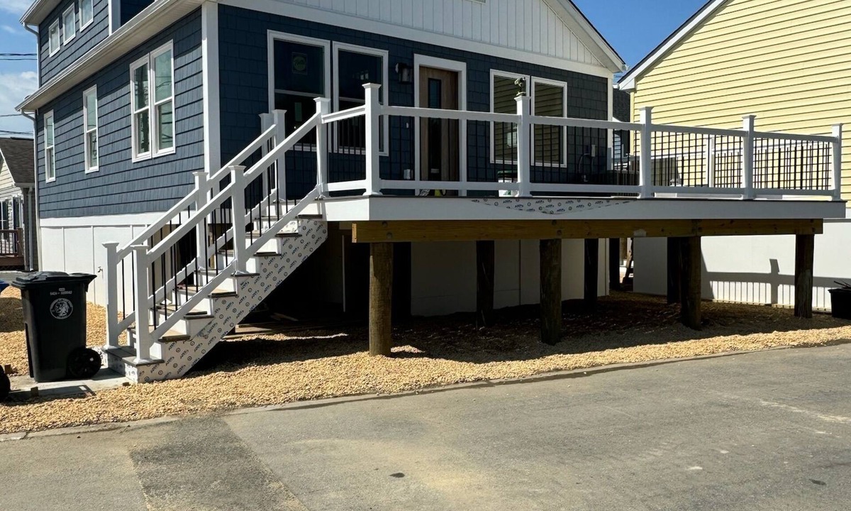 Dover Beaches North House | Newly Constructed ~ 3BR ~ 2 Bath 1 block to the Beach Pet Friendly