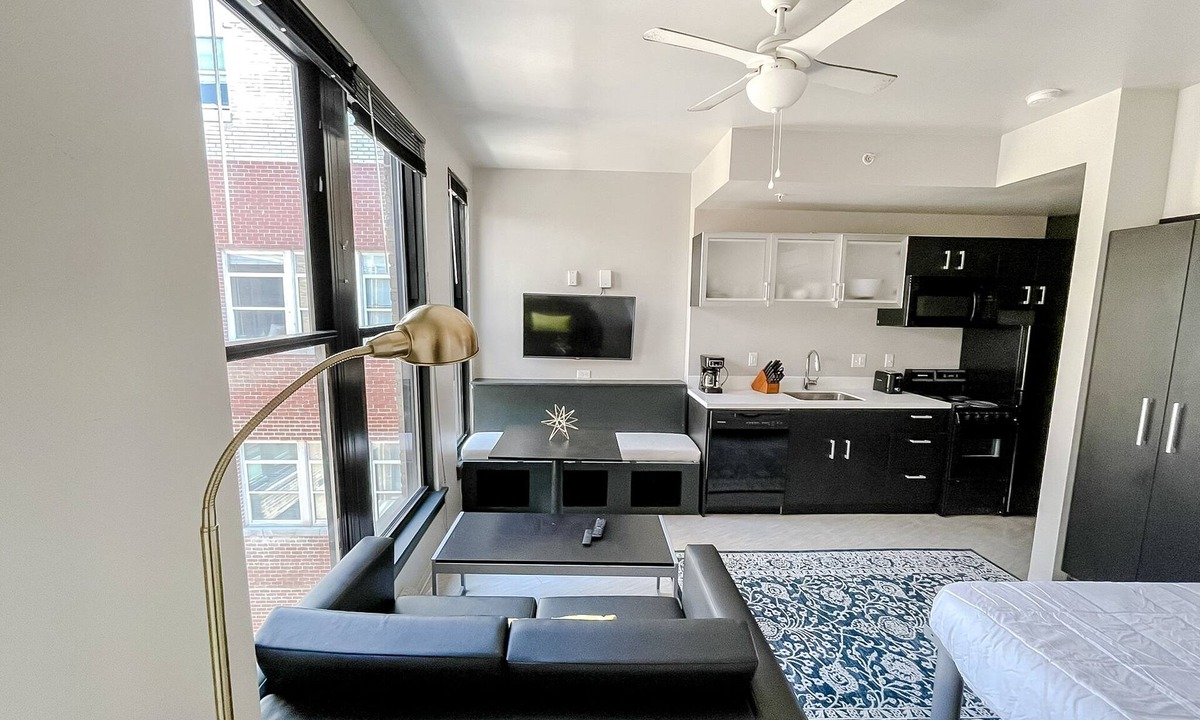 Downtown Springfield Apartment | Sleepover: Rare Studio - Downtown Springfield