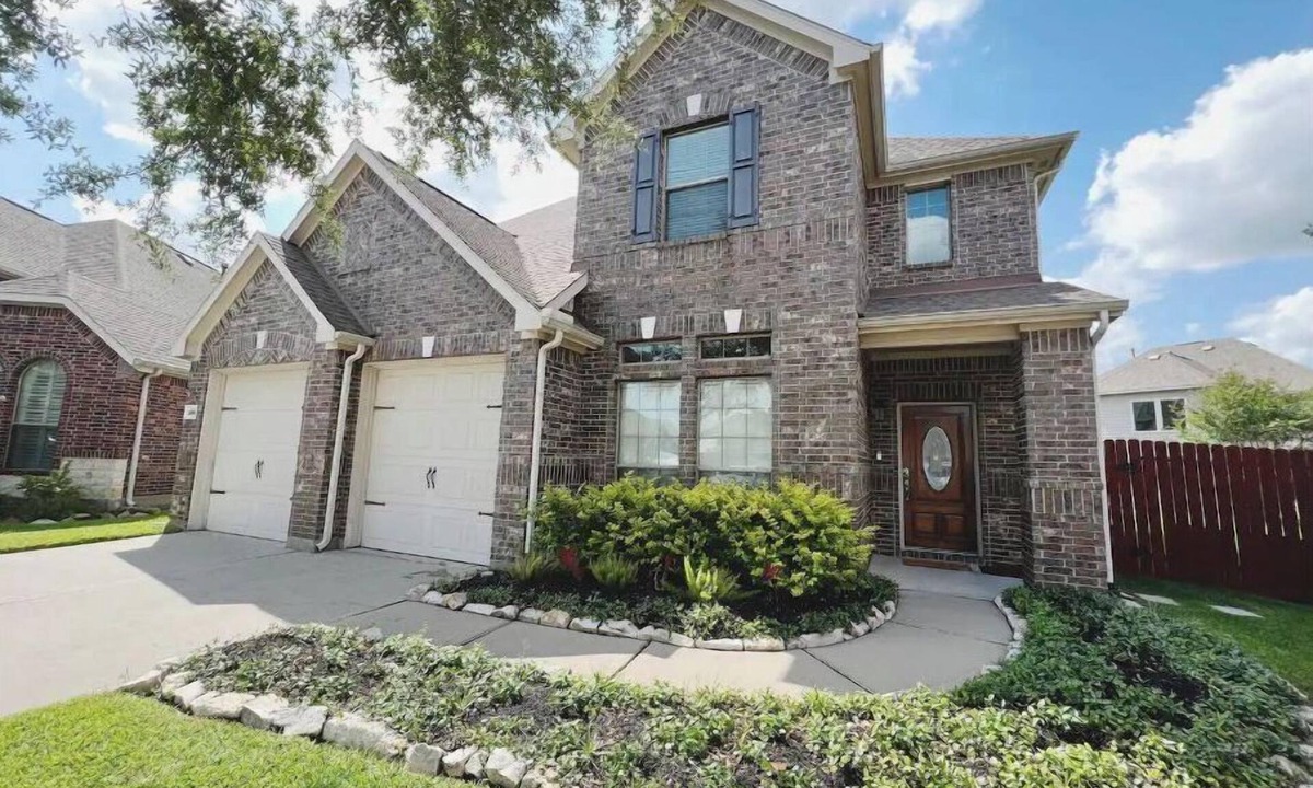 Katy House | Spacious | Large Groups | Katy Mall, Parks!
