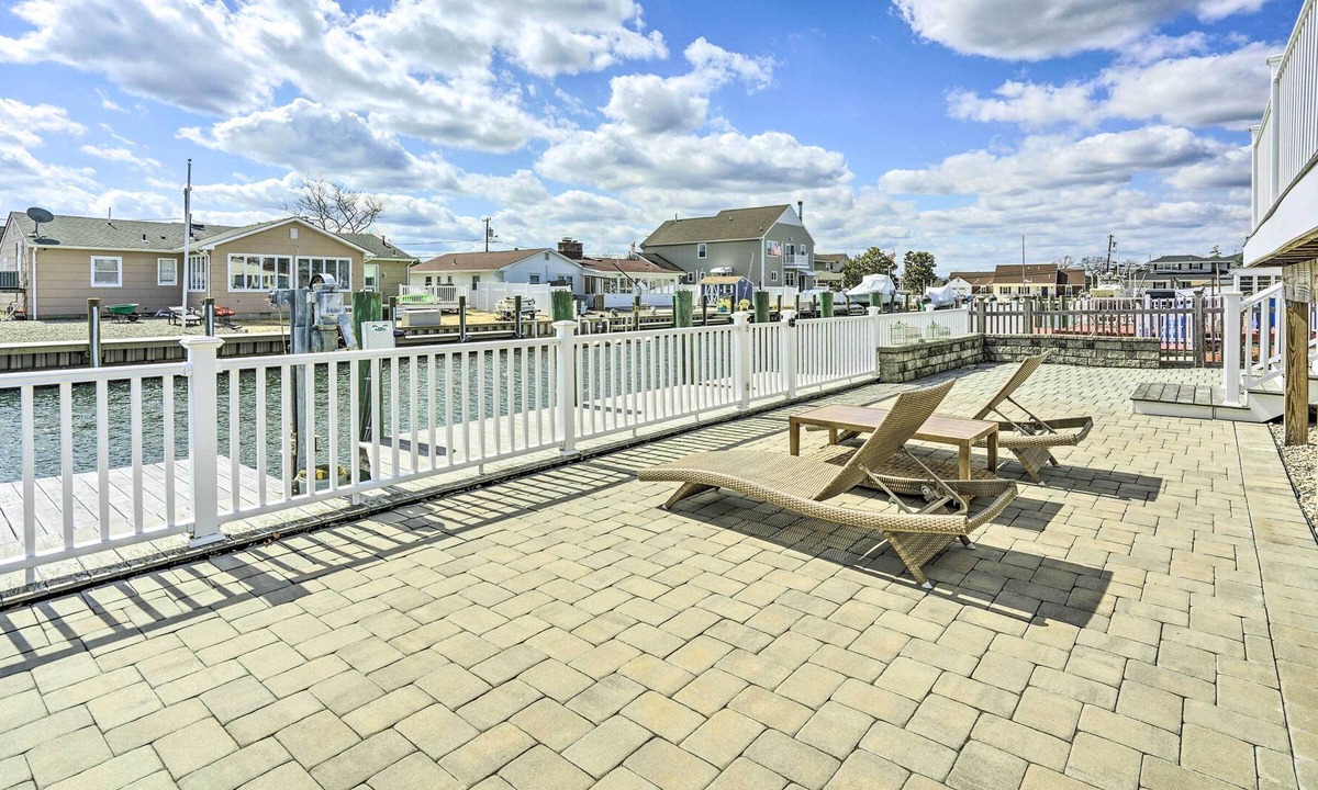 Osbornsville House | Toms River House With Dock: Bring Your Boat!
