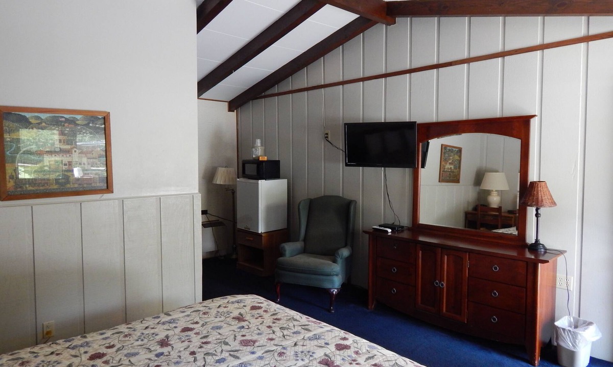 Pine Mountain Valley Hotel | Valley Inn