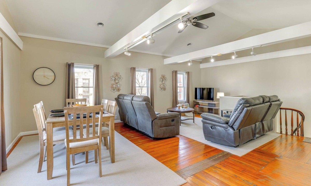 Seneca Falls House | Walkable 2-Unit Home Near Dtwn Seneca Falls!