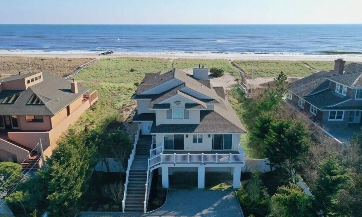 Westhampton Beach House | Westhampton Beach Ocean Front! HUGE discount. with spectacular bay sunset views.