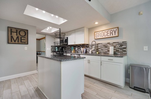 Centerville House | 30 day min-Remodeled-Washington Twshp