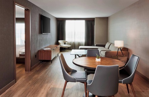 Central Business District Hotel | AC Hotel by Marriott Cincinnati at The Banks