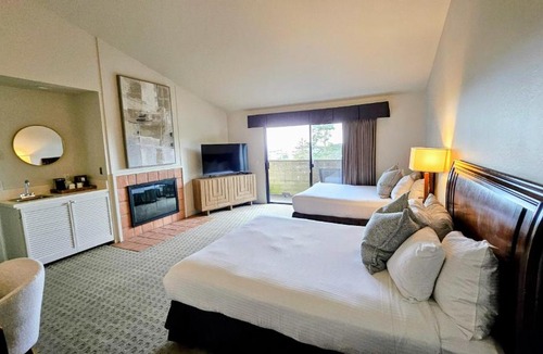 Golden Rectangle Bed & Breakfast | Adobe Inn