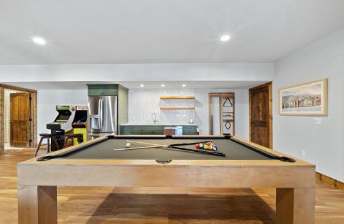 Seven Devils House | Alpine Retreat