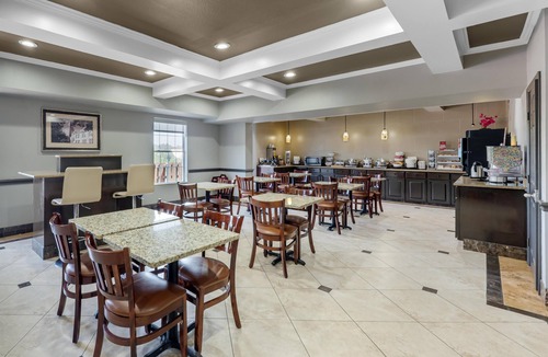 Georgetown Hotel | Best Western Plus Georgetown Inn & Suites