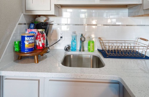 Baird Apartment | Blu Baird