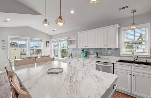 Colington House | CH937: Sounds About Wright, 4BR remodeled home, game room, firepit, W/D