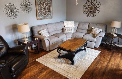 Cushing House | Charming, spacious 4-bedroom house in Cushing