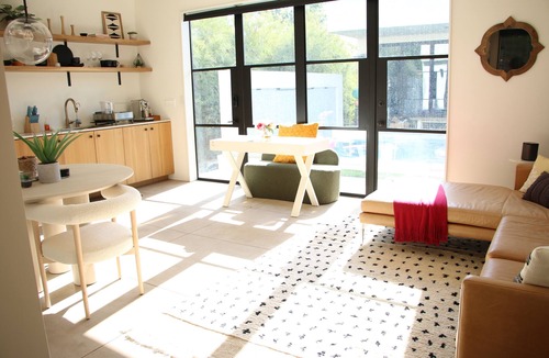 Pasadena House | Chic Spacious Pasadena 1BR by Rose Bowl + Old Town