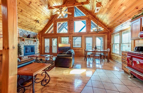 Hemlock Hills House | Cloud Dancer