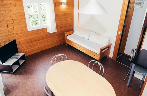 Monclar-de-Quercy House | Comfortable Cottage with Pool in Monclar