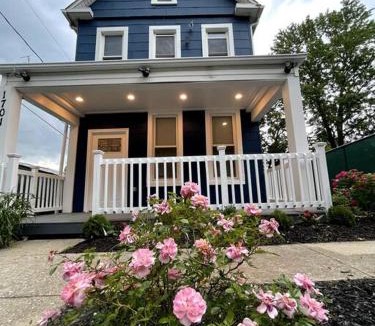 Downtown Baltimore House | completely remodeled 4 bedrooms 2.5 baths