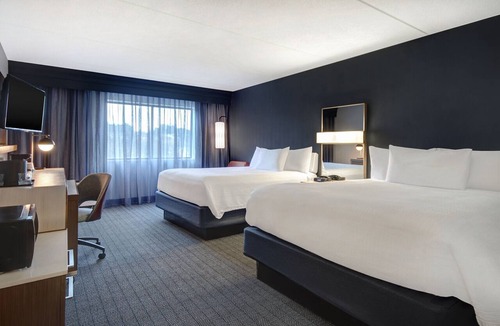 State College Hotel | Courtyard by Marriott State College