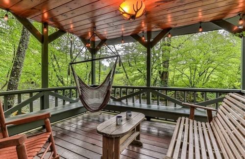 Cashes Valley Cabin | Creekside Reflections | Blue Ridge, GA
