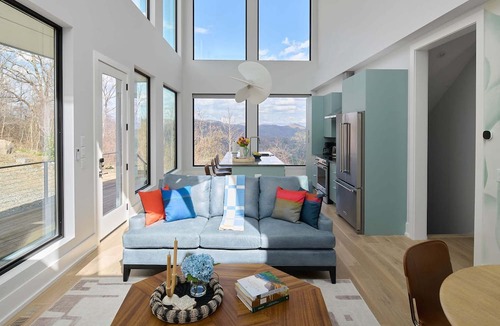 Marshall House | Cube | Private Mountain Retreat with Panoramic Views