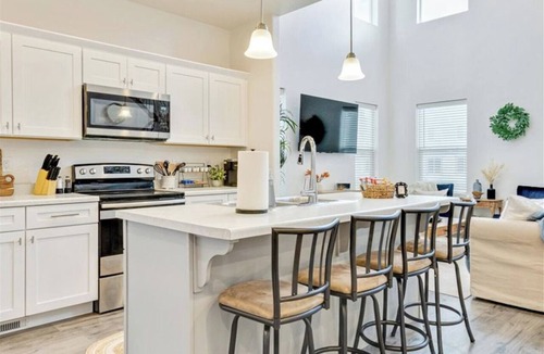 Lehi House | Eagle Mountain 3BR - Work Space - Pet-Friendly