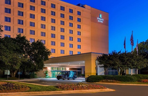 Cary Hotel | Embassy Suites by Hilton Raleigh Durham Research Triangle