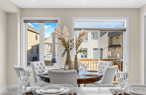 Mount Pleasant House | Executive 5BR-4BATH Detached Retreat Brampton/Miss Border