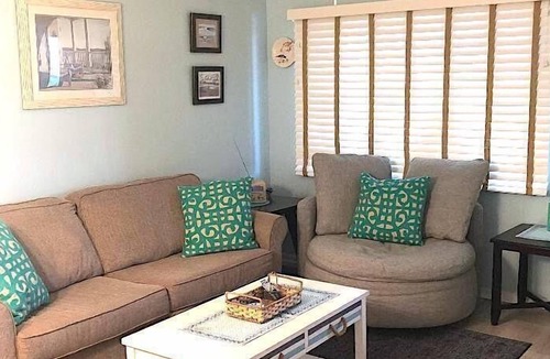 Admiral Estates Condo | Fall Weather Less Crowds in Cape May...1/2 Block to Beach!!