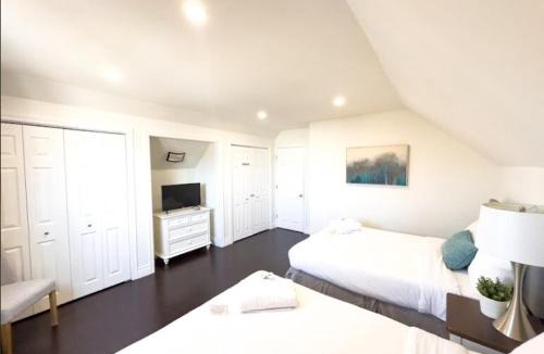 Niagara Falls Apartment | Fallsview Haven