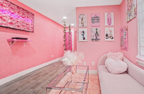 North Philadelphia West House | Major international sporting event Philly Stay - Pink Mini Unit With Pool