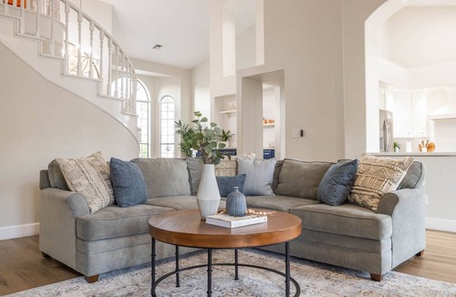 Val Vista Lakes House | Gilbert Willow Tree 4 Bedroom Home by Redawning