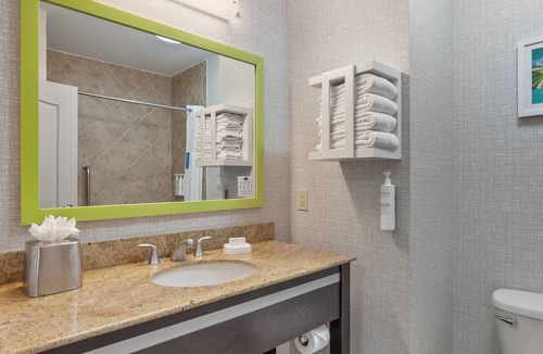 Denison Hotel | Hampton Inn & Suites Denison