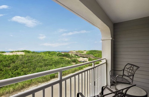 Pine Island Hotel | Hampton Inn & Suites Outer Banks/Corolla