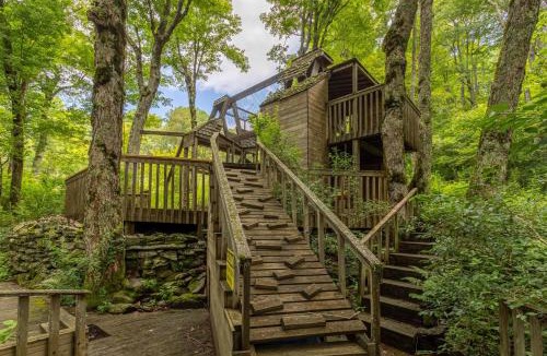 Blowing Rock House | Hearthstone
