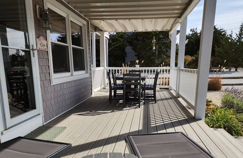 Barnegat Light House | Immaculate, Comfortable, Third from Beach