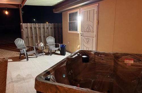 Eagle Pass Villa | Lucky Getaway