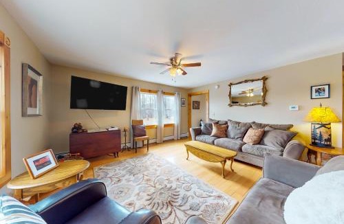 Jay House | Marlin