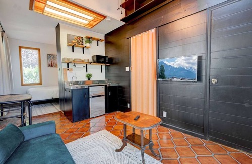 Baldwin Apartment | Mini Studio in Baldwin|Pet friendly|Near Hospitals