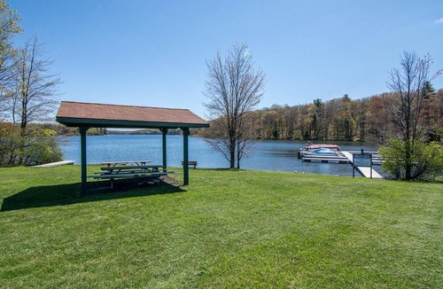 Paradise Point House | Moonlight View