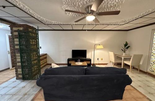 Wilmington Apartment | Newly Renovated 1-bed 1-bath with Parking
