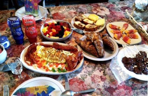 Paige House | Pet-Friendly Accommodation on a Ranch in McDade, Texas