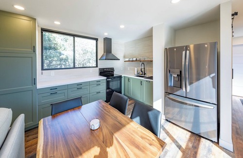Pine House | PINE unCONTAINED-Lower Unit -Modern Mountain Container Home with Mountain Views
