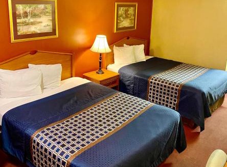 Springfield Hotel | Plaza Inn Springfield