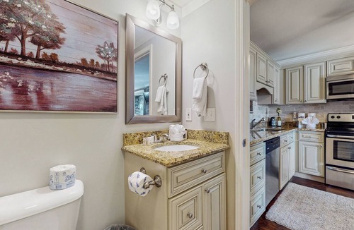 Townsend Apartment | Pool + Riverfront! Couples Retreat in Smoky Mtns