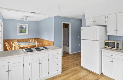 Middlesex House | Private Waterfront Escape with Game Room