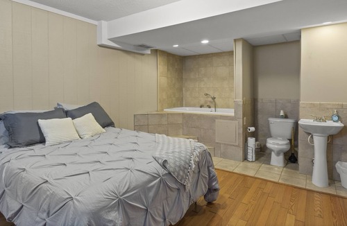 Middlesex House | Private Waterfront Escape with Game Room