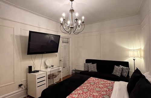 Queens Apartment | Quarto Acolhedor em LIC à 10 Minutos de Manhattan!