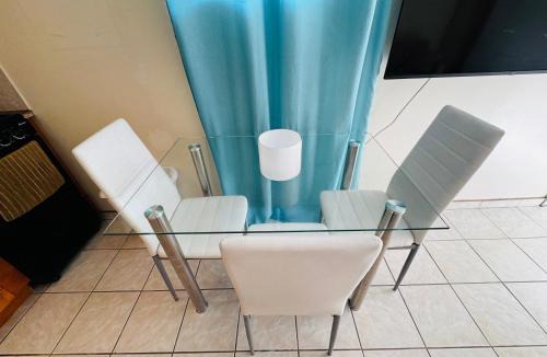 Queens Apartment | Queens NYC Private One Bedroom Bathroom Kitchen